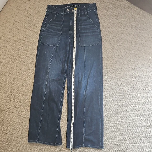 American Eagle Outfitters Relaxed Dark Blue Jeans (0048) - Picture 8 of 11